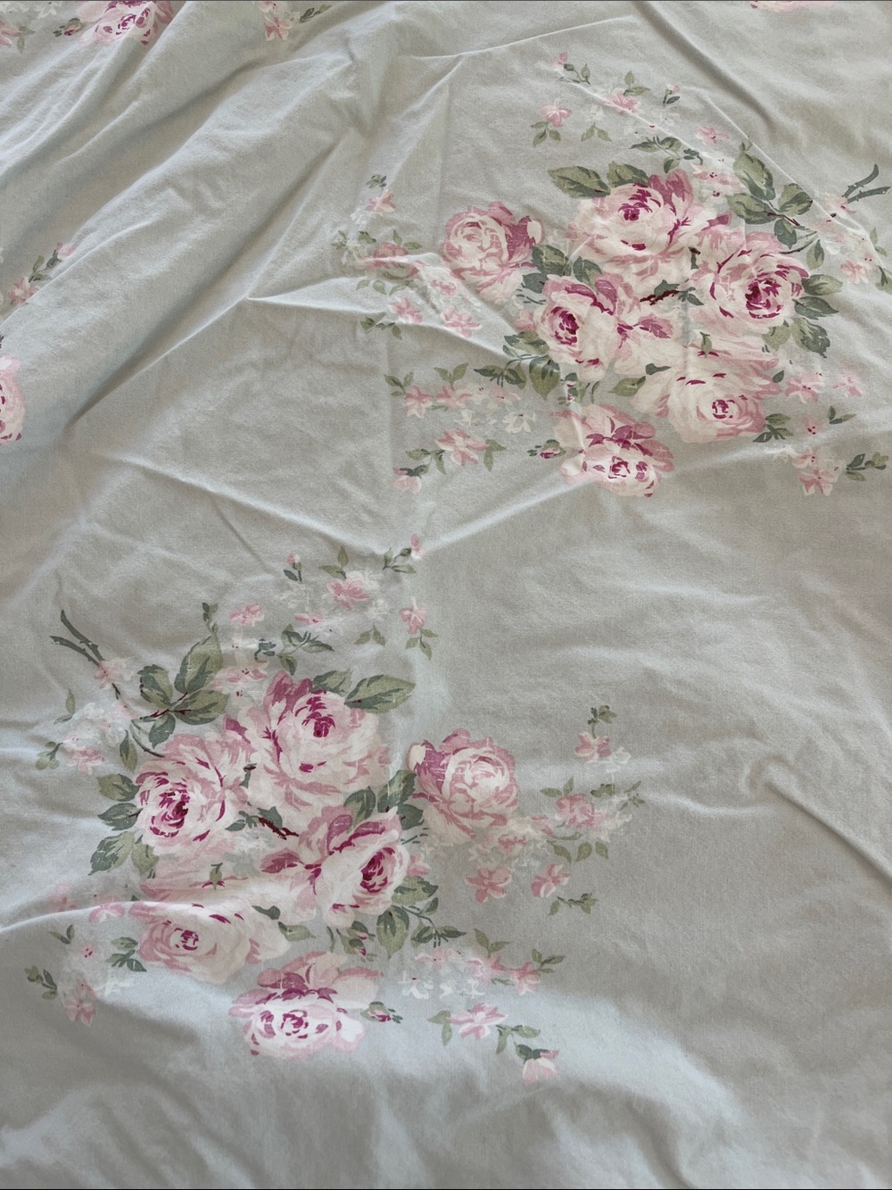 Simply Shabby Chic Pink Rose Floral Quilt Cover - Soft blue Background